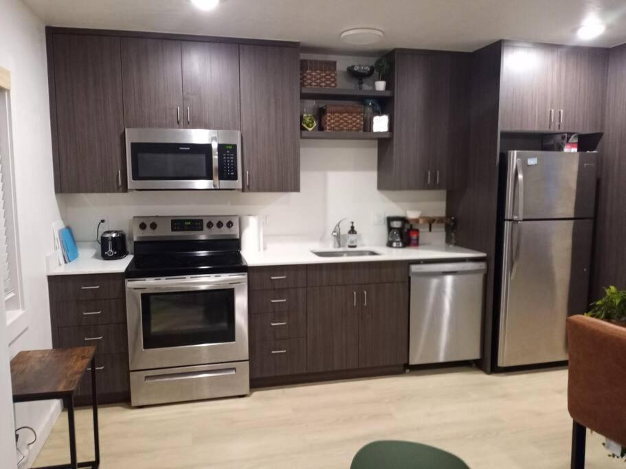 Karkens Container Home Salmon エクステリア 写真