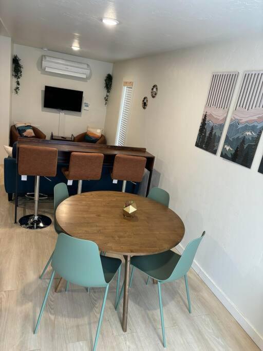 Karkens Container Home Salmon エクステリア 写真